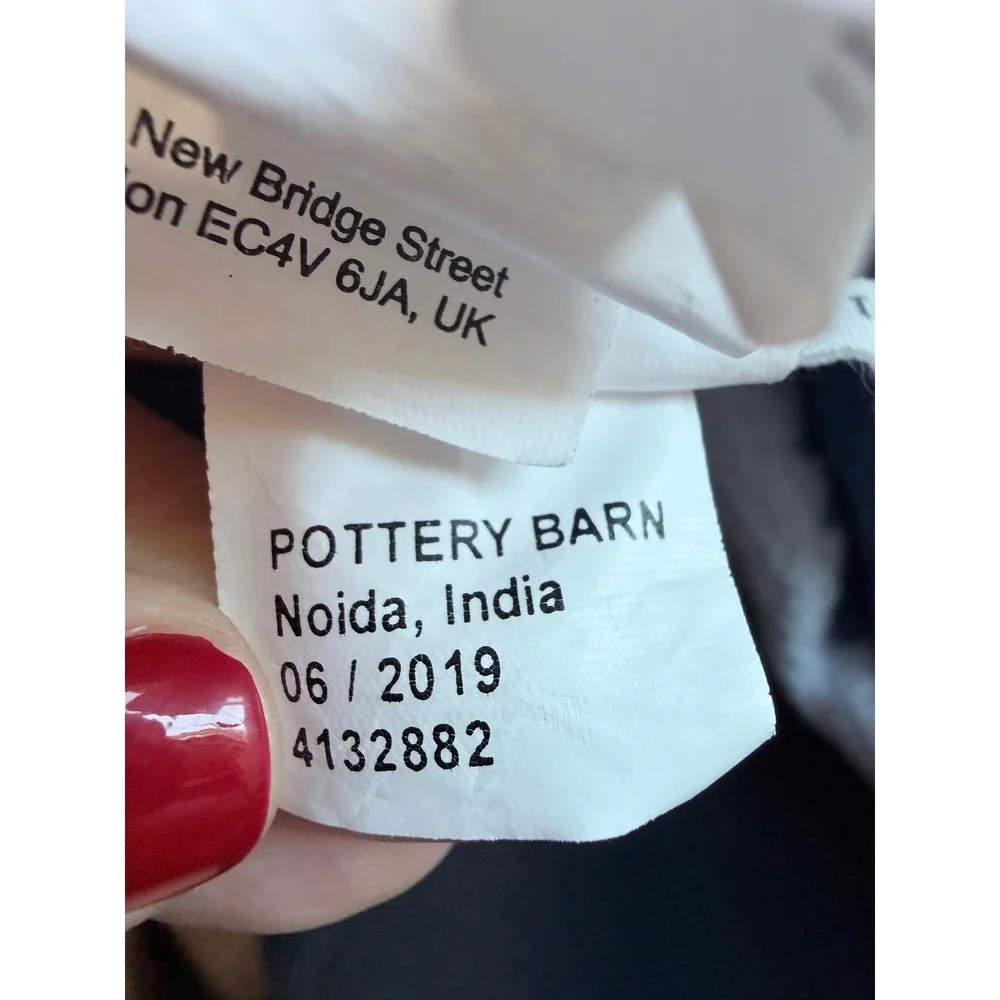 Pottery Barn White Quilted Cotton Linen Euro Sham 26x26 Geometric Diamond Tie